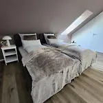 Apartament Wohnen Am Schlosspark - - Nahe Messe, Schnelles Wlan, Freie Parkplaetze, Fruehstueck Verfuegbar Bad Salzuflen