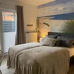 Wohnen Am Schlosspark - - Nahe Messe, Schnelles Wlan, Freie Parkplaetze, Fruehstueck Verfuegbar Apartament Bad Salzuflen