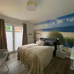 Wohnen Am Schlosspark - - Nahe Messe, Schnelles Wlan, Freie Parkplaetze, Fruehstueck Verfuegbar Apartament Bad Salzuflen