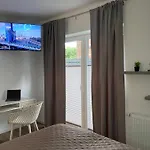 Apartament Wohnen Am Schlosspark - - Nahe Messe, Schnelles Wlan, Freie Parkplaetze, Fruehstueck Verfuegbar Bad Salzuflen