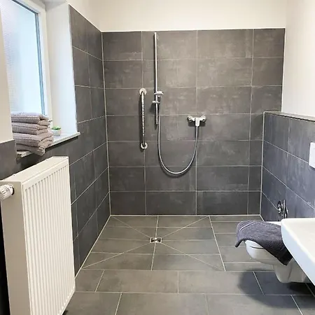 Wohnen Am Schlosspark Apartman *