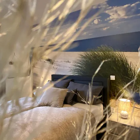 Wohnen Am Schlosspark - - Nahe Messe, Schnelles Wlan, Freie Parkplaetze, Fruehstueck Verfuegbar באד זאלצפלן