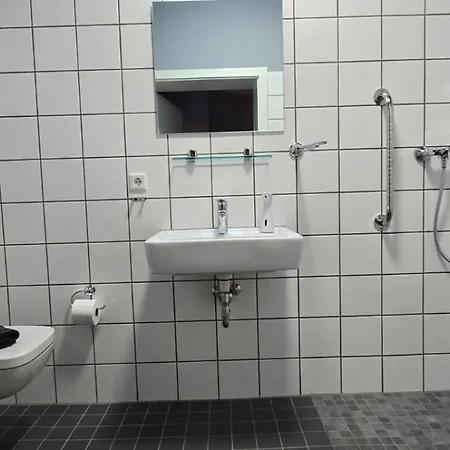 Apartamento Wohnen Am Schlosspark - - Nahe Messe, Schnelles Wlan, Freie Parkplätze, Frühstück Verfügbar Bad Salzuflen