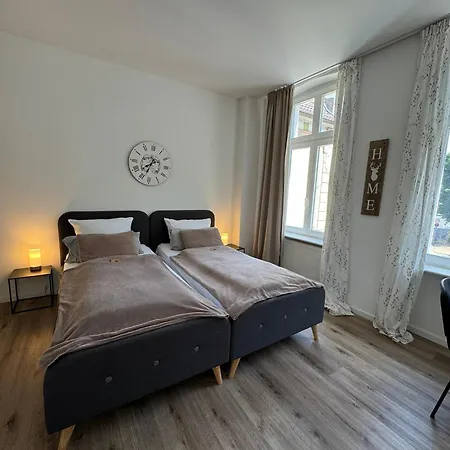 Wohnen Am Schlosspark - - Nahe Messe, Schnelles Wlan, Freie Parkplaetze, Fruehstueck Verfuegbar Appartement Bad Salzuflen