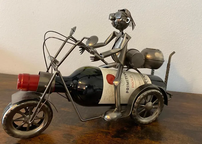 Wohnen Am Schlosspark - - Nahe Messe, Schnelles Wlan, Freie Parkplaetze, Fruehstueck Verfuegbar דירה באד זאלצפלן