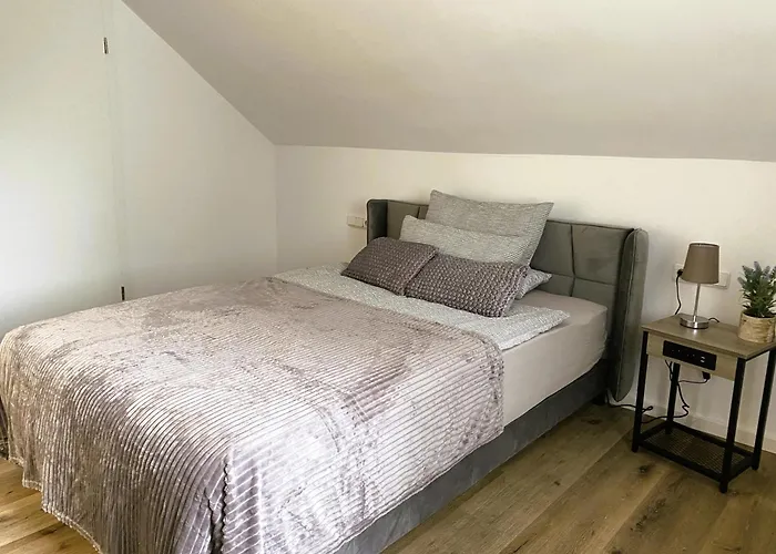 Wohnen Am Schlosspark - - Nahe Messe, Schnelles Wlan, Freie Parkplaetze, Fruehstueck Verfuegbar * Bad Salzuflen