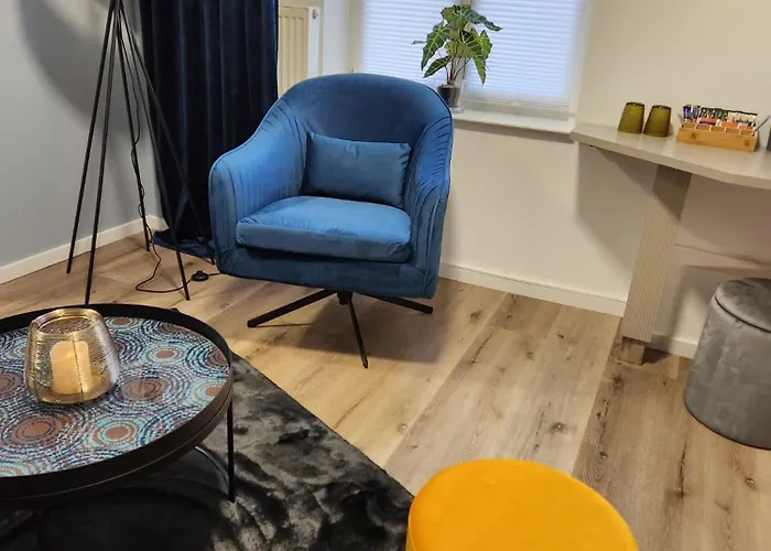 Appartement Wohnen Am Schlosspark - - Nahe Messe, Schnelles Wlan, Freie Parkplaetze, Fruehstueck Verfuegbar Bad Salzuflen