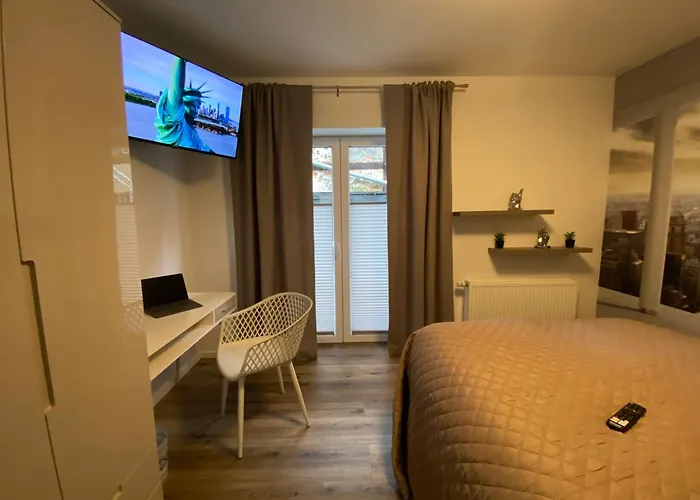 Apartman Wohnen Am Schlosspark - - Nahe Messe, Schnelles Wlan, Freie Parkplaetze, Fruehstueck Verfuegbar Bad Salzuflen