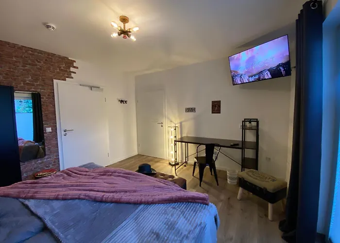 Wohnen Am Schlosspark - - Nahe Messe, Schnelles Wlan, Freie Parkplaetze, Fruehstueck Verfuegbar Apartman Bad Salzuflen