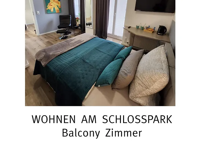 Wohnen Am Schlosspark - - Nahe Messe, Schnelles Wlan, Freie Parkplaetze, Fruehstueck Verfuegbar * באד זאלצפלן