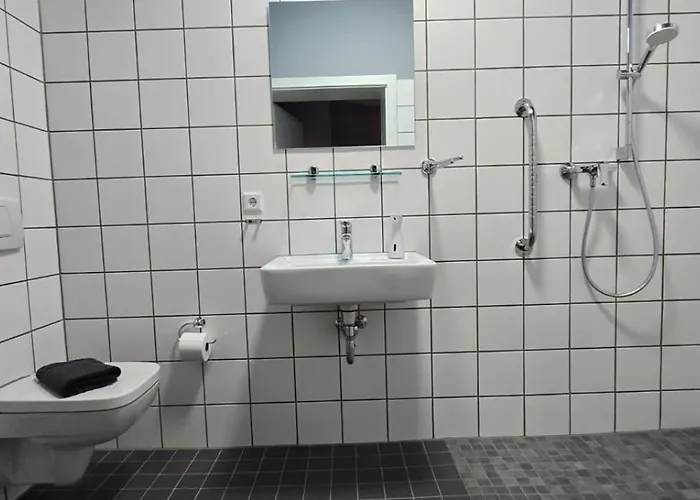 Apartmán Wohnen Am Schlosspark - - Nahe Messe, Schnelles Wlan, Freie Parkplaetze, Fruehstueck Verfuegbar Bad Salzuflen