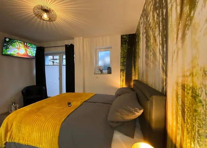 Apartmán Wohnen Am Schlosspark - - Nahe Messe, Schnelles Wlan, Freie Parkplaetze, Fruehstueck Verfuegbar